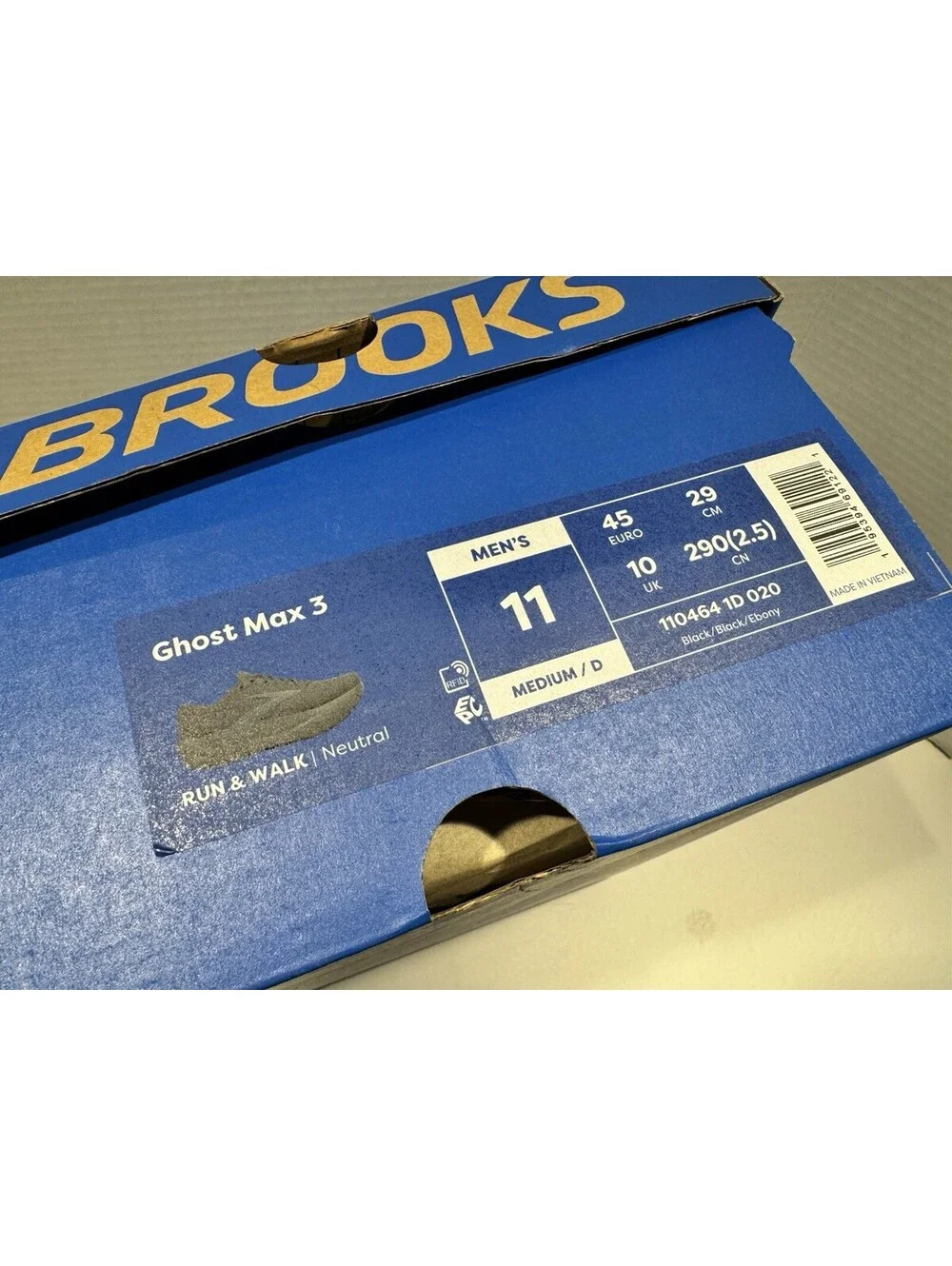 Brooks Ghost Max 3 - Men’s Size 11 - Regular Width - Very Good Condition!